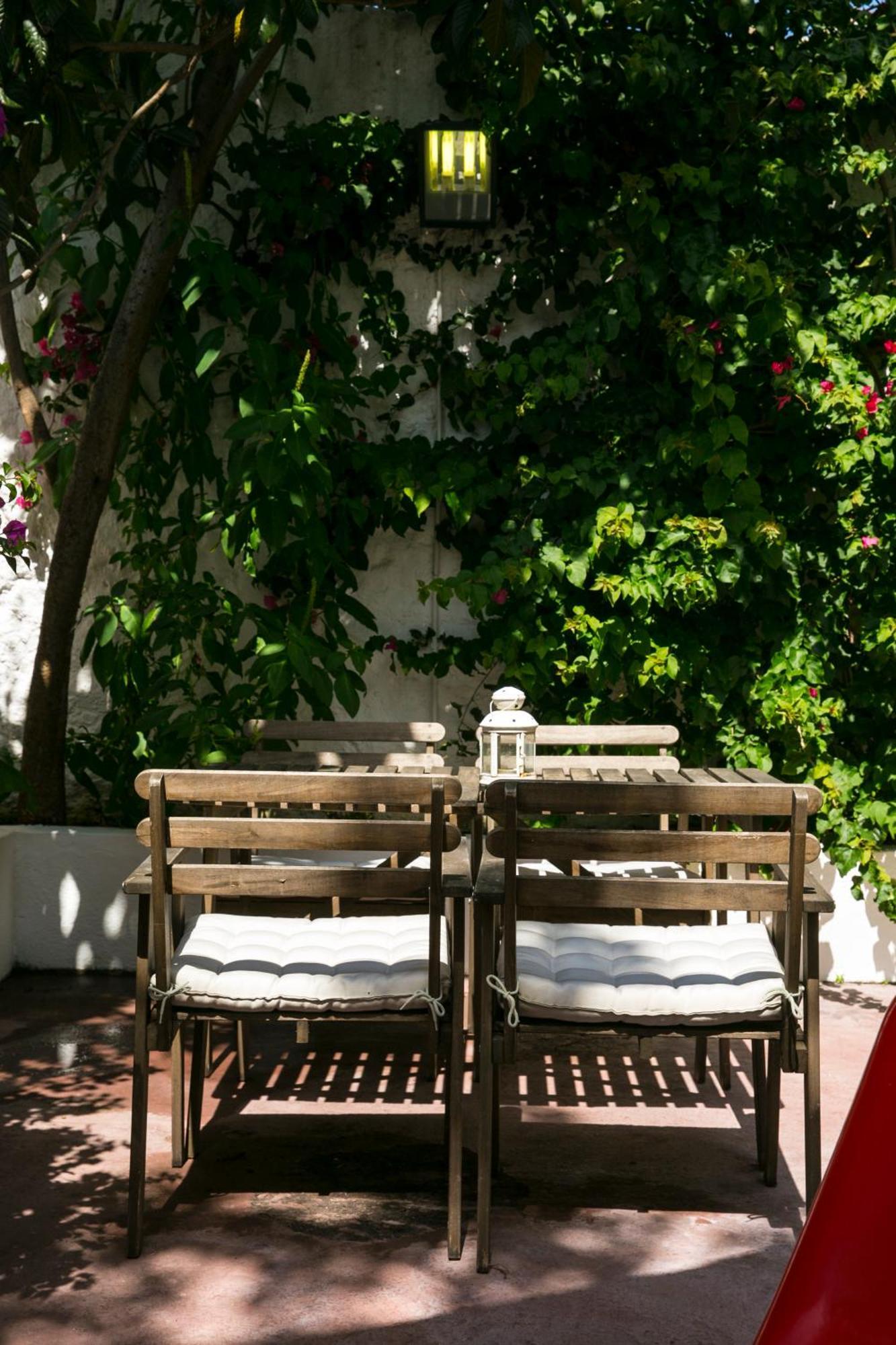 54 Santa Catarina Apartments Lissabon Exterior foto